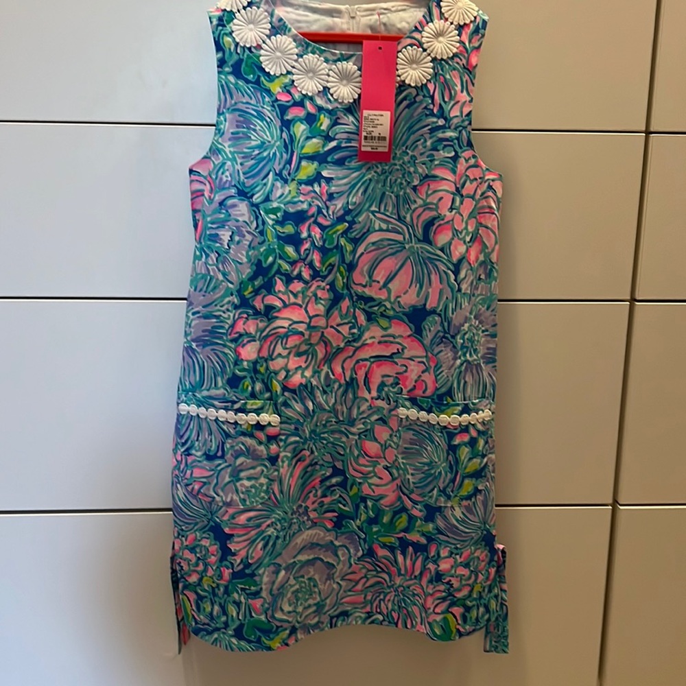 NWT Lilly Pulitzer Classic Shift dress “In Full Bloom” print